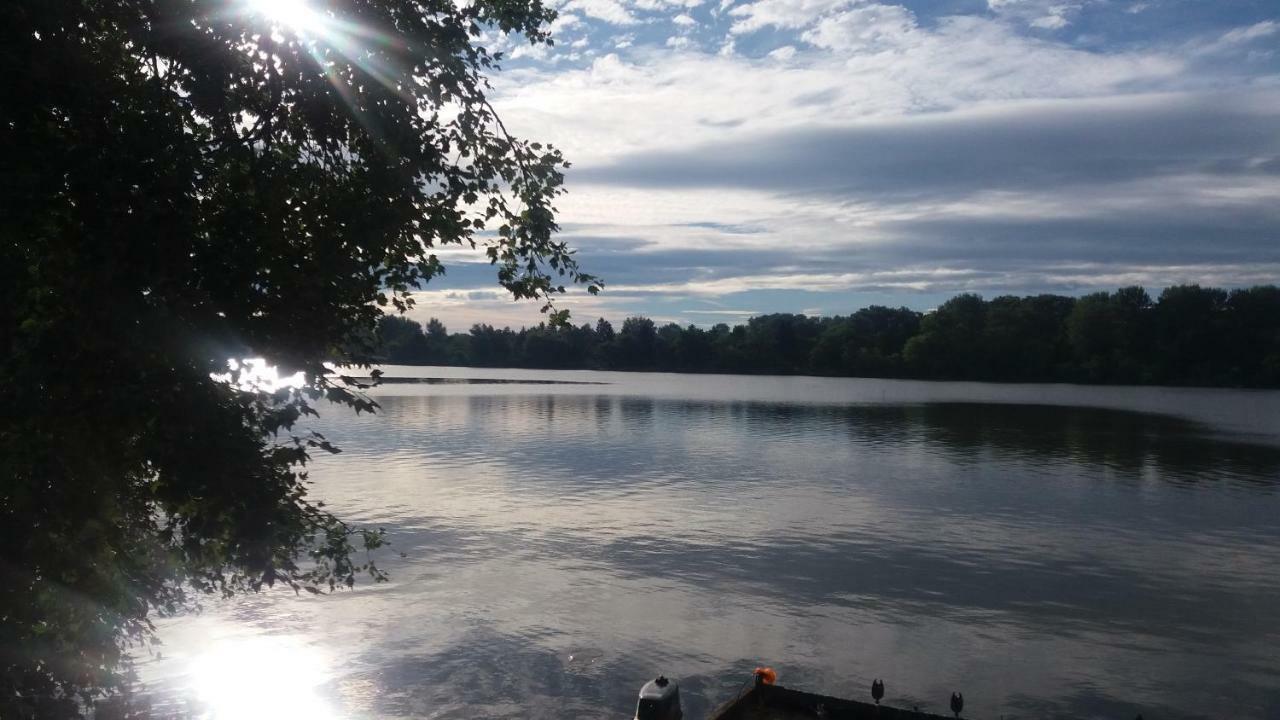 Neptun Apartman Domsod Exteriör bild