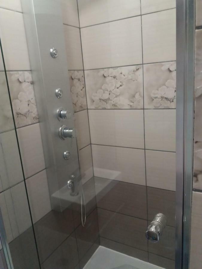 Neptun Apartman Domsod Exteriör bild